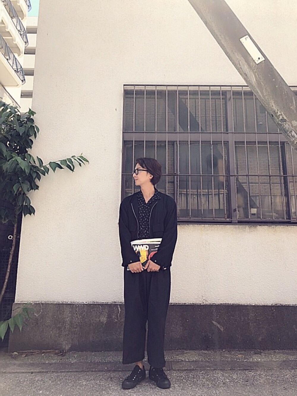 「daily look、fashion、menswear、fukuoka、HARE、autumn」｜「COMME CA MENのアイテム（シャツ/ブラウス、ブラック系）」を使った、vinceさん（メンズ・180cm）の秋コーディネートの1枚目の写真