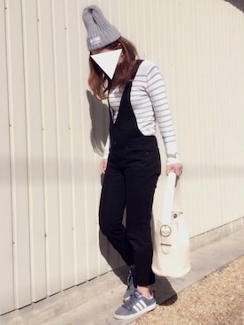 「NET（ネット）のアイテム（アクセサリー）」を使った、Sari☺︎さん（レディース・166cm）の春コーディネート