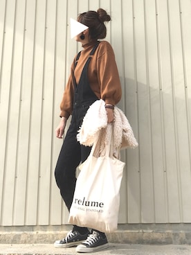 「furryrate」｜「アイテム（サロペット/オーバーオール）」を使った、Sari☺︎さん（レディース・166cm）の秋コーディネート