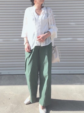 「シースルー」｜「アイテム（チノパンツ）」を使った、Sari☺︎さん（レディース・166cm）の春コーディネート