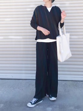 「キーネック」｜「アイテム（スウェット）」を使った、Sari☺︎さん（レディース・166cm）の秋コーディネート