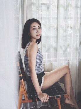 「H&M（エイチ・アンド・エム）のアイテム（キャミソール、ブルー系）」を使った、nianiaさん（レディース・157cm）の冬コーディネート
