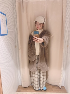 「off white（オフホワイト）のアイテム」を使った、なげちさん（レディース・157cm）の冬コーディネート