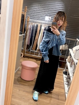 「off white（オフホワイト）のアイテム」を使った、なげちさん（レディース・157cm）の春コーディネート