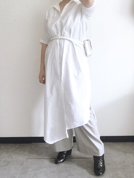 「URBAN RESEARCH（アーバンリサーチ）のアイテム（ボディバッグ/ウエストポーチ）」を使った、間さん（レディース・157cm）の夏コーディネート