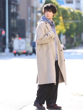 「epnok（エプノック）のアイテム（チェスターコート）」を使った、加藤元気さん（メンズ・177cm）の冬コーディネート