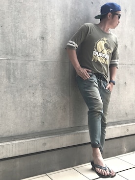 「ボーイフレンドデニム」｜「アイテム（ビーチサンダル）」を使った、フットゴルファー・コージャ今村⚽️⛳️🇯🇵さん（メンズ・173cm）の夏コーディネート
