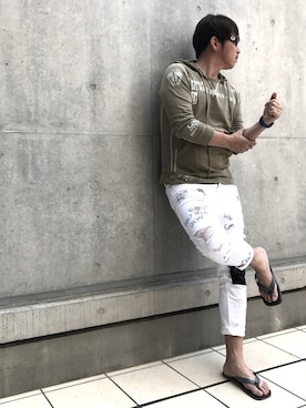 「アイテム（ビーチサンダル）」を使った、フットゴルファー・コージャ今村⚽️⛳️🇯🇵さん（メンズ・173cm・40代）の夏コーディネート