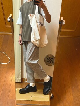 「エコバッグ」｜「アイテム（アナログ腕時計）」を使った、フラペチーノさん（メンズ・163cm）の秋コーディネート