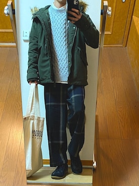 「ケーブルニット」｜「アイテム（モッズコート）」を使った、フラペチーノさん（メンズ・163cm）の冬コーディネート