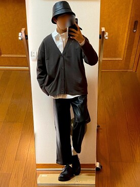 「レザーコーデ」｜「アイテム（帽子）」を使った、フラペチーノさん（メンズ・163cm）の春コーディネート
