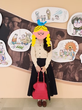 「tricot COMME des GARCONS（トリココムデギャルソン）のアイテム（カーディガン/ボレロ、ベージュ系）」を使った、二乗さん（レディース・155cm）の秋コーディネート