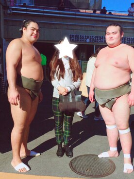 「アイテム（その他アンダーウェア/インナー、グリーン系）」を使った、二乗さん（レディース・155cm）の秋コーディネート