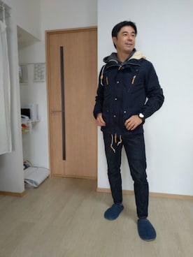 「zozoデニム」｜「アイテム（マウンテンパーカー）」を使った、ハルさん（メンズ・175cm）の冬コーディネート