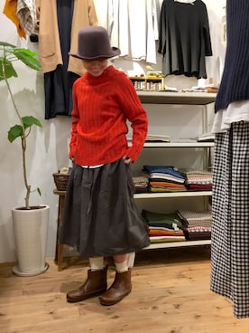 「Blute（ブリューテ）のアイテム」を使った、YARRA吉祥寺店さん（レディース・154cm）の冬コーディネート