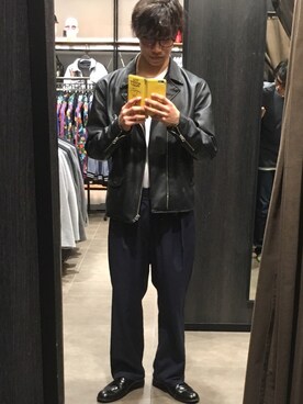 「UNIQLO（ユニクロ）のクルーネックT（半袖）（T Shirts、ホワイト系）」を使った、みやっちさん（メンズ・174cm）の春コーディネート