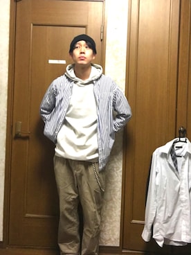 「URBAN RESEARCH（アーバンリサーチ）のアイテム（ニットキャップ/ビーニー）」を使った、みやっちさん（メンズ・174cm）の春コーディネート