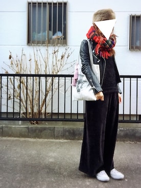 「タータンチェック」｜「アイテム（ライダースジャケット）」を使った、nakakoさん（レディース・162cm）の冬コーディネート