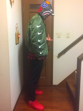 「Bape」｜「アイテム（ミリタリージャケット）」を使った、RIKIさん（メンズ・173cm）の冬コーディネート