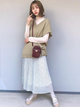 「ピスタチオ」｜「アイテム（その他トップス）」を使った、ユナオくんさん（レディース・163cm）の春コーディネート