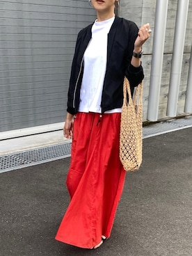 「赤コーデ」｜「アイテム（ブルゾン）」を使った、りょんさん（レディース・165cm）の春コーディネート