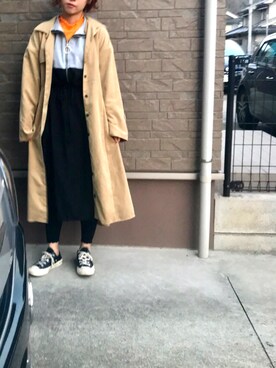 「チャックテイラー」｜「アイテム（トレンチコート）」を使った、わいみーさん（レディース・154cm）の春コーディネート