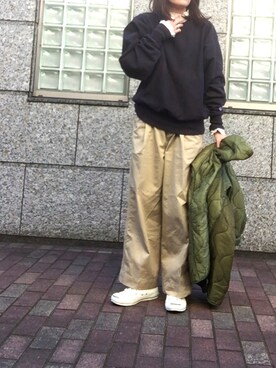「スエット」｜「アイテム（チノパンツ）」を使った、rkmmさん（レディース・163cm）の冬コーディネート