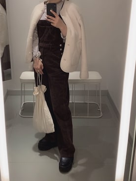 「WC（ダブル シー）のアイテム（オールインワン・サロペット）」を使った、ズミさん（レディース・147cm）の冬コーディネート