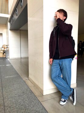 「CONVERSE（コンバース）のCONVERSE コンバース オール スター オックス / ALL STAR OX(BLACK) 32160321（スニーカー）」を使った、reさん（メンズ・178cm・20代）の冬コーディネート