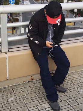「VOLCOM」｜「アイテム（ジャケット/アウター）」を使った、ryotaさん（メンズ・164cm）の秋コーディネート