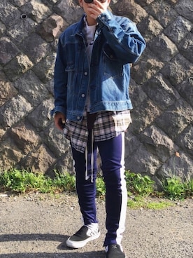 「VOLCOM」｜「アイテム（ジャケット/アウター）」を使った、ryotaさん（メンズ・164cm）の秋コーディネート