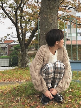 「ワッフルクルーネックＴ」｜「アイテム（その他シューズ）」を使った、シオンさん（レディース・158cm）の秋コーディネート