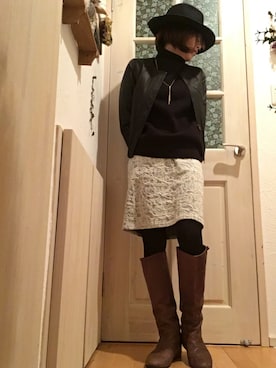 「UPTIGHT（アップタイト）のアイテム」を使った、シオンさん（レディース・158cm）の冬コーディネート
