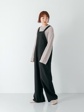 「SENSE OF PLACE by URBAN RESEARCH（センスオブプレイスバイアーバンリサーチ）のアイテム（サロペット/オーバーオール）」を使った、MIKUさん（レディース・158cm）の冬コーディネート