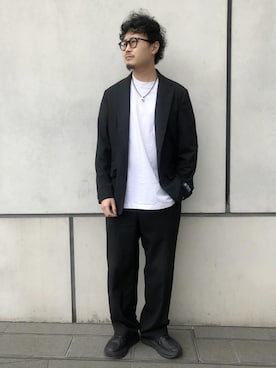 「HOKA（ホカ）のアイテム」を使った、ADAM ET ROPE' HOMME STAFFさん（メンズ・171cm）の春コーディネート