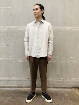 「アイテム（Tシャツ/カットソー）」を使った、ADAM ET ROPE' HOMME STAFFさん（メンズ・174cm）の春コーディネート