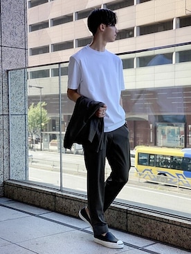 ADAM ET ROPE' HOMME STAFFさん(メンズ・176cm)の夏コーディネート