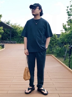 ADAM ET ROPE' HOMME STAFFさん(メンズ・171cm)の夏コーディネート