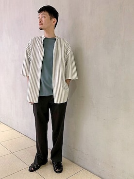 ADAM ET ROPE' HOMME STAFFさん（メンズ・174cm）の夏コーディネート