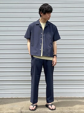 ADAM ET ROPE' HOMME STAFFさん（メンズ・179cm）の夏コーディネート