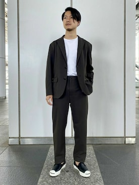 ADAM ET ROPE' HOMME STAFFさん(メンズ・169cm)の秋コーディネート