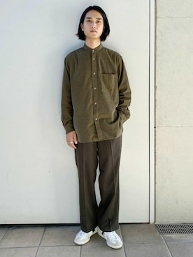 「バンドカラーシャツ」｜ADAM ET ROPE' HOMME STAFFさん（メンズ・173cm）の秋コーディネート