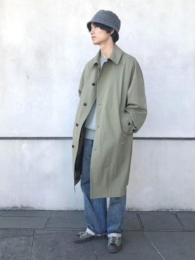 「アイテム（ステンカラーコート、グリーン系）」を使った、ADAM ET ROPE' HOMME STAFFさん（メンズ・165cm）の冬コーディネート