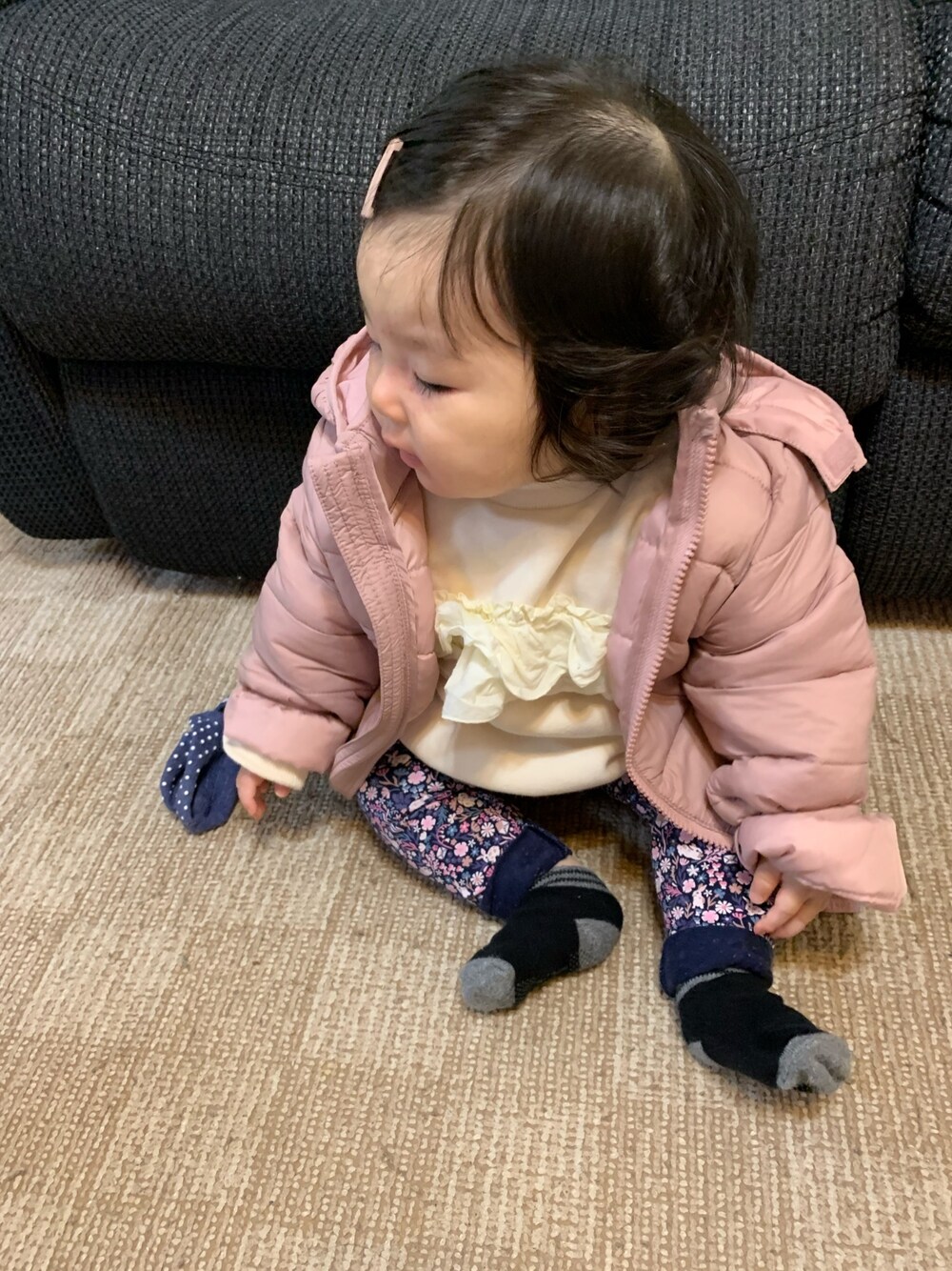 「9ヶ月、女の子ベビー」｜「LOVETOXICのカラースクエアパッチンピン4個セット（ヘアピン、その他）」を使った、w-kさん（キッズ・90cm）の秋コーディネートの1枚目の写真
