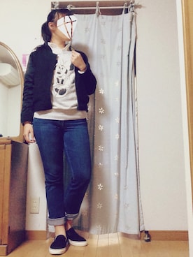 「earth music&ecology（アースミュージックアンドエコロジー）のアイテム（MA-1）」を使った、nanaさん（レディース・167cm）の春コーディネート