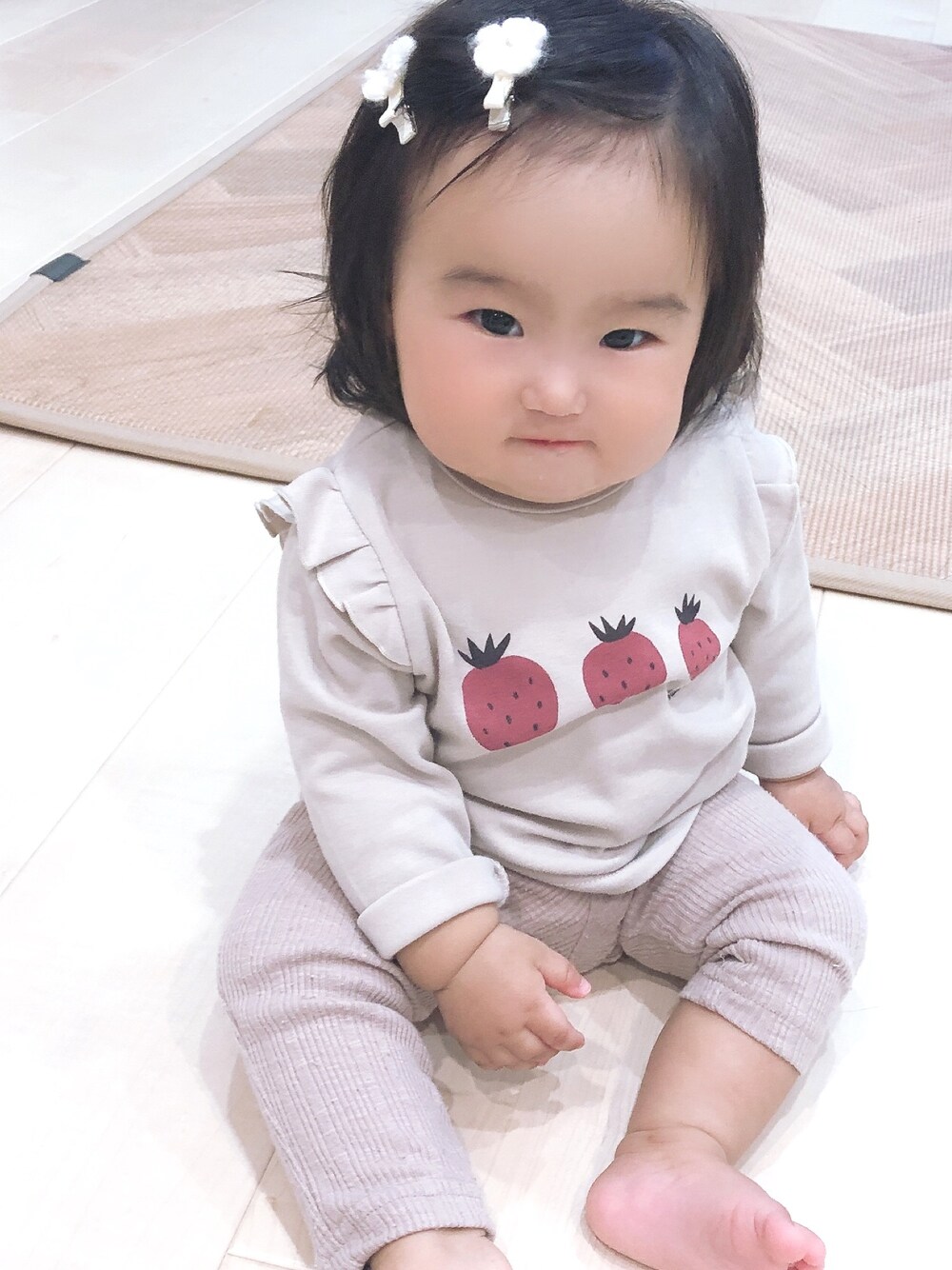 「キッズファッション、女の子、女の子コーデ、女の子ベビー、生後9ヶ月、保育園、保育園コーデ、保育園スタイル、プチプラ」｜「petit mainのGIRLSアソートTシャツ2枚セット（Tシャツ/カットソー、ピンク系）」を使った、ゆのまる𓈒 𓏸 𓐍さん（キッズ・70cm）の秋コーディネートの1枚目の写真