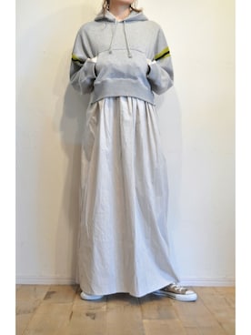 「フードパーカー」｜chaosbohemiaさん（レディース・165cm）の冬コーディネート