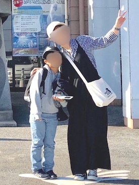 「andme（アンドミー）のアイテム（つなぎ/オールインワン）」を使った、KZ-Eさん（レディース・156cm）の春コーディネート