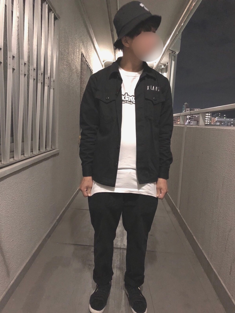 「XLARGE、stussy、PUMA」｜「XLARGEのアイテム（ジャケット/アウター、ブラック系）」を使った、あ   す   かさん（メンズ・171cm）の秋コーディネートの1枚目の写真
