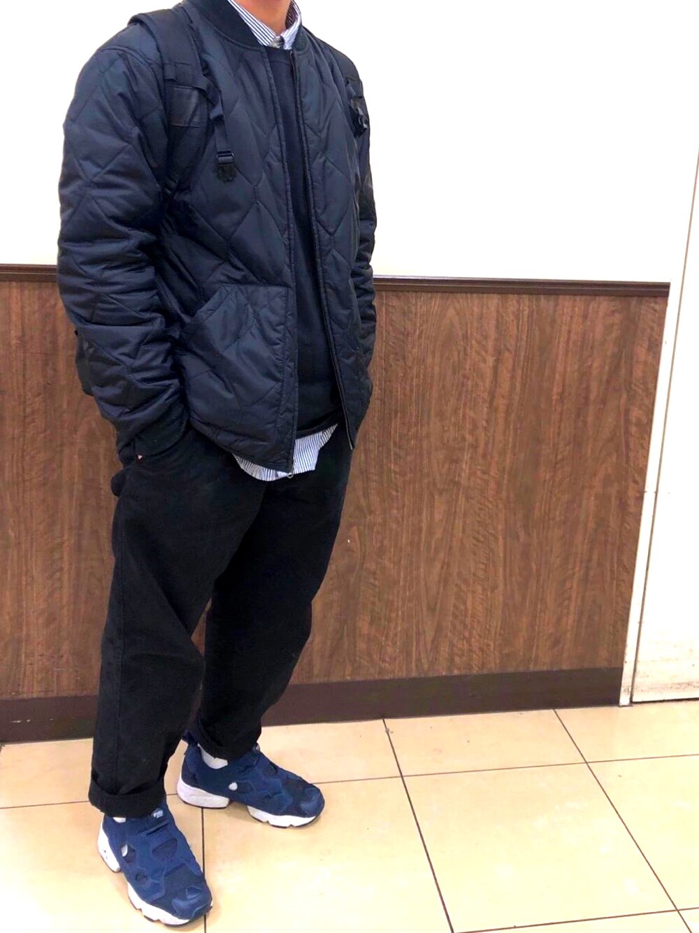 「stussy、GU、UNIQLO、reebok、カジュアルコーデ」｜「GUのアイテム（シャツ/ブラウス、ブルー系）」を使った、あ   す   かさん（メンズ・171cm）の冬コーディネートの1枚目の写真
